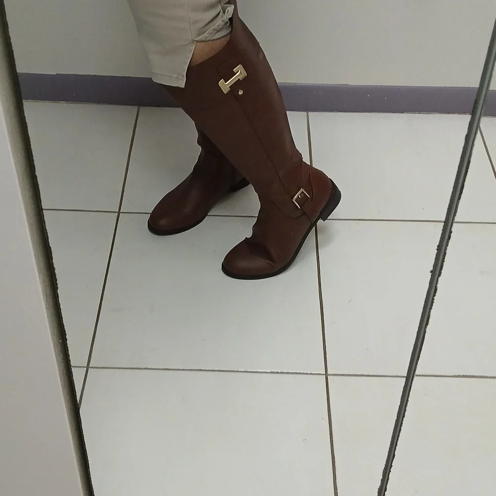 Classic Brown Women's Mid-Calf Riding Boots